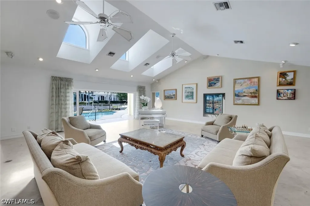 2147 Snook Drive Naples FL 34102
