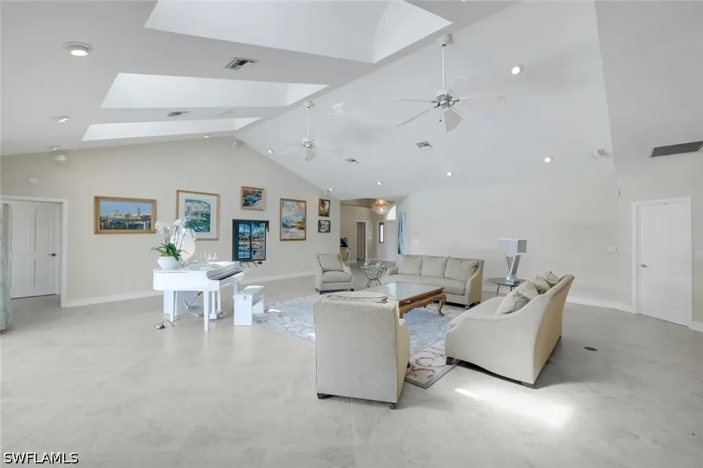 2147 Snook Drive Naples FL 34102