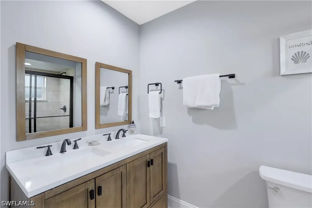 718 95th Avenue N Naples FL 34108