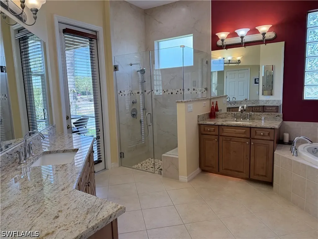 3515 Grand Cypress Court Naples FL 34119