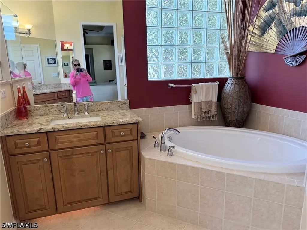 3515 Grand Cypress Court Naples FL 34119