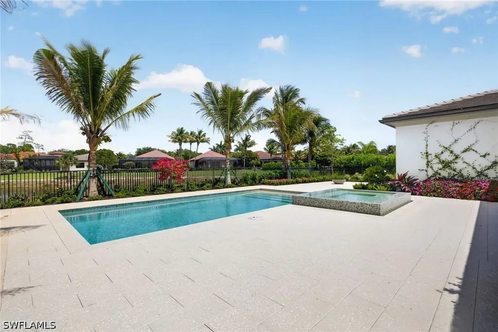 16736 Lucarno Way Naples FL 34110
