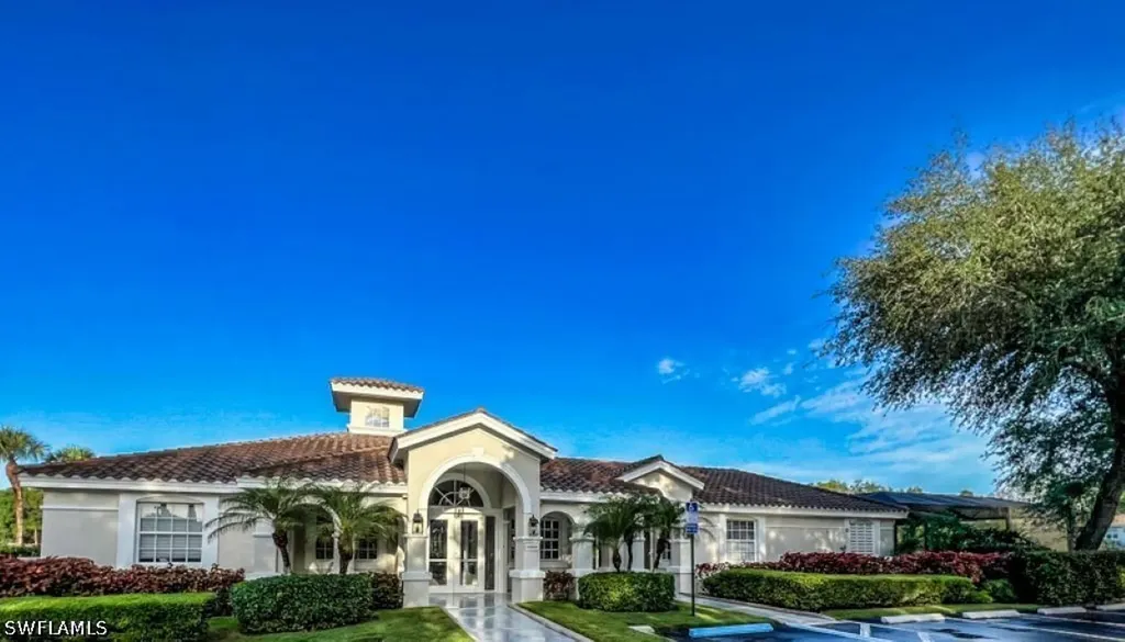 6816 Satinleaf Road S Naples FL 34109