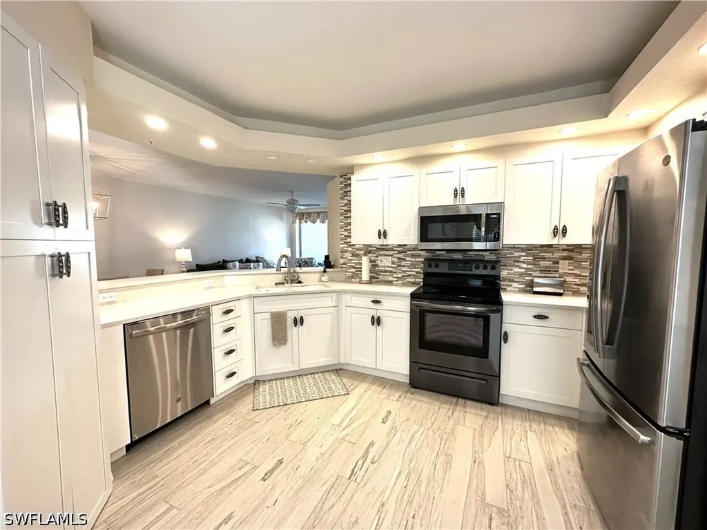 6816 Satinleaf Road S Naples FL 34109
