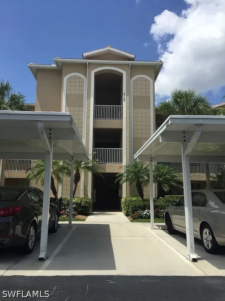 2740 Cypress Trace Circle Naples FL 34119