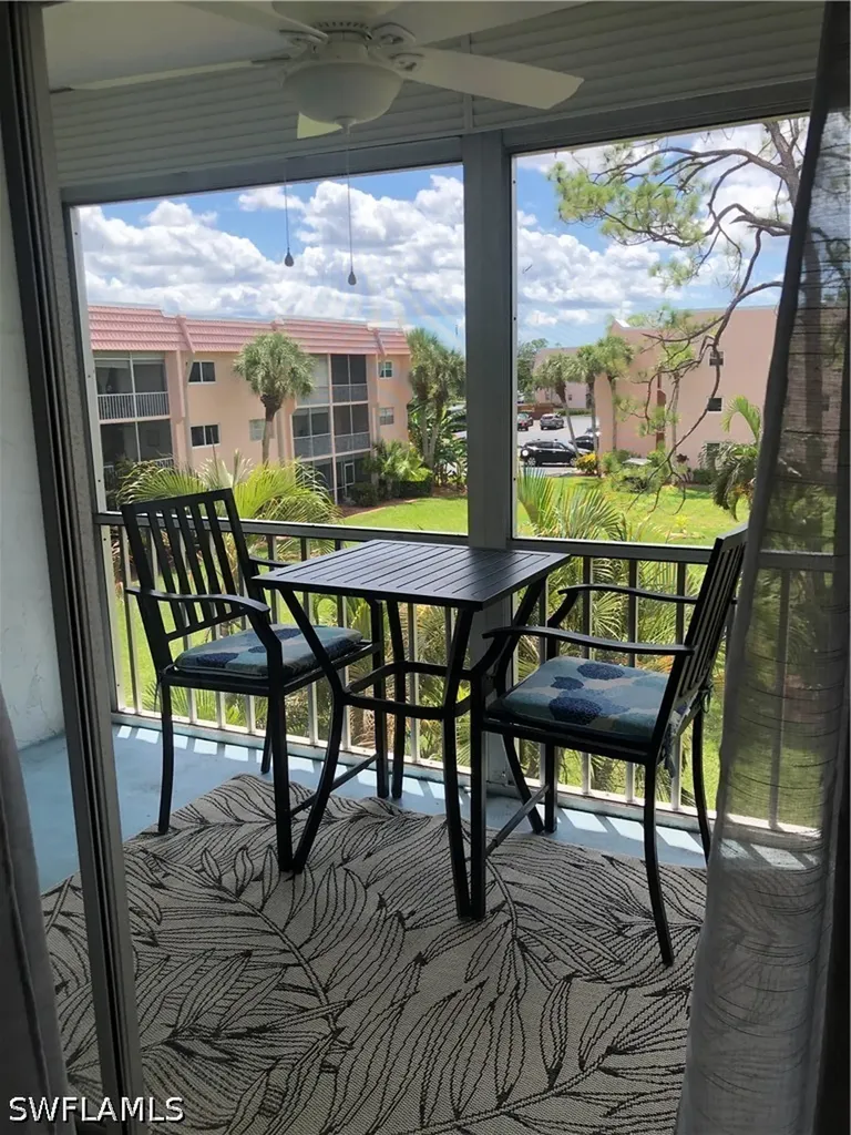 150 Turtle Lake Court Naples FL 34105