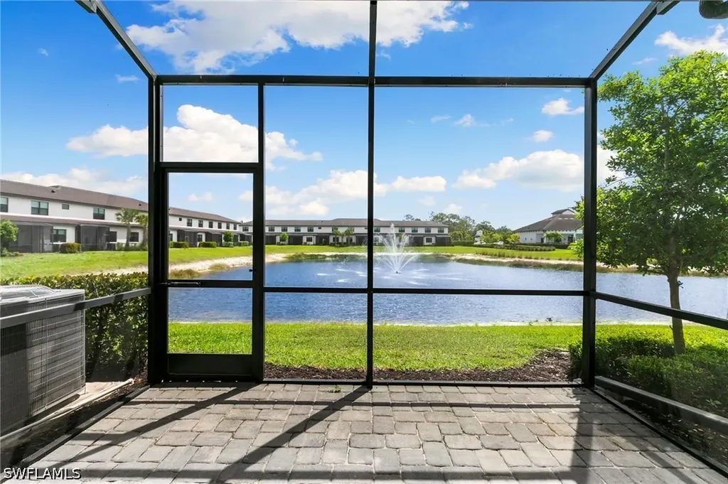 7572 Carnegie Way Naples FL 34119