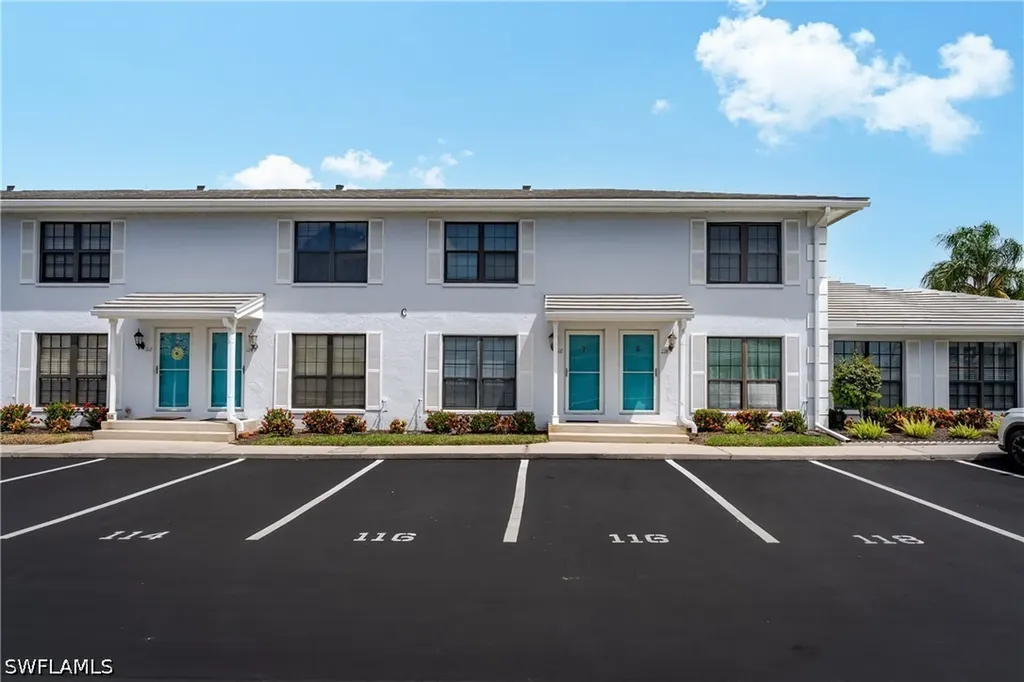 116 Clyburn Street Marco Island FL 34145
