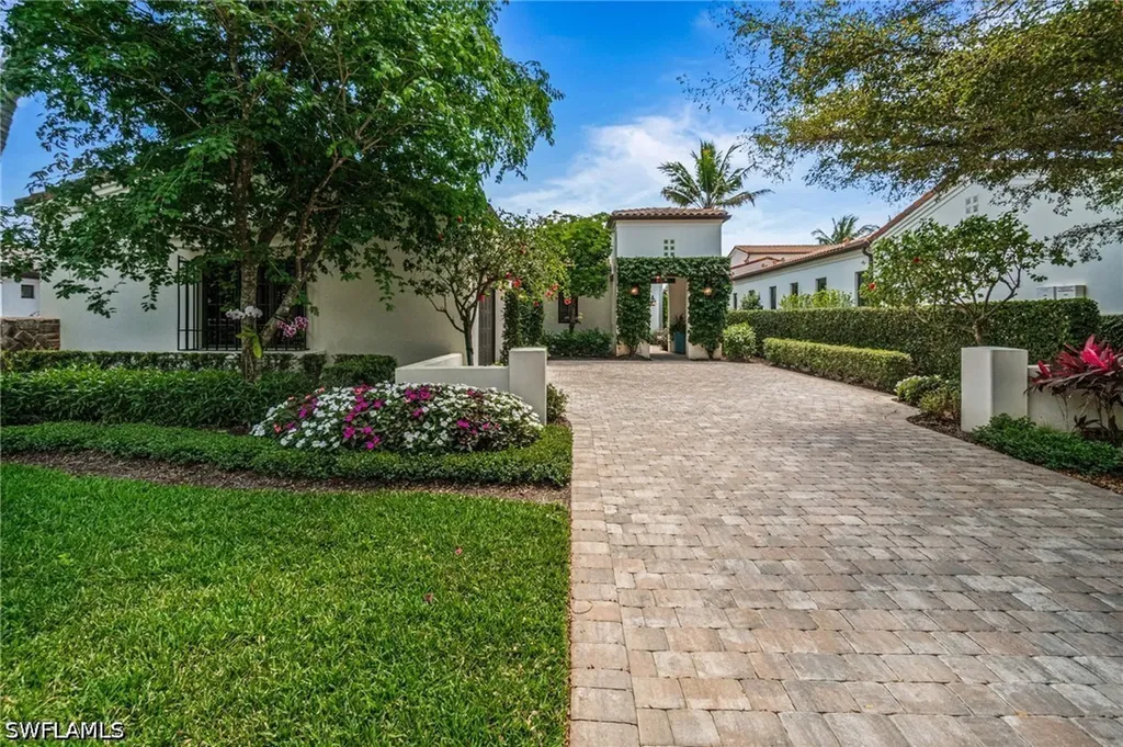16755 Lucarno Way Naples FL 34110
