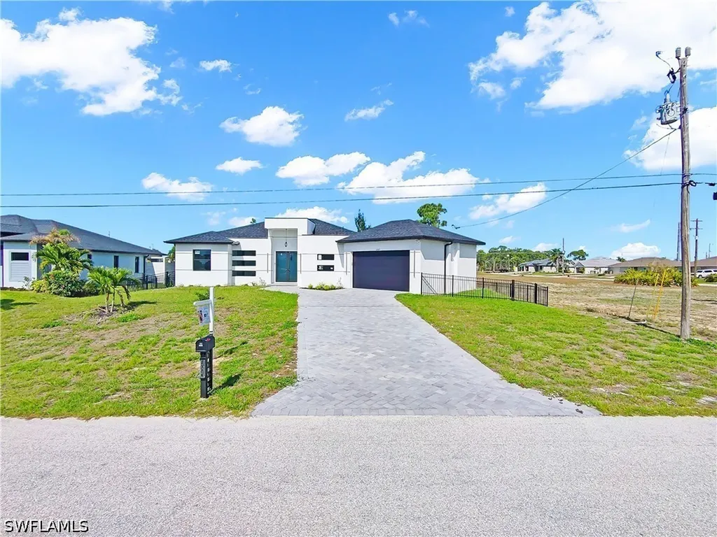 2304 NW 23rd Avenue Cape Coral FL 33993