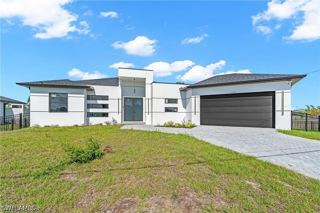 2304 NW 23rd Avenue Cape Coral FL 33993
