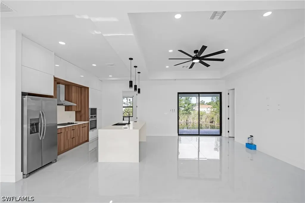 2304 NW 23rd Avenue Cape Coral FL 33993