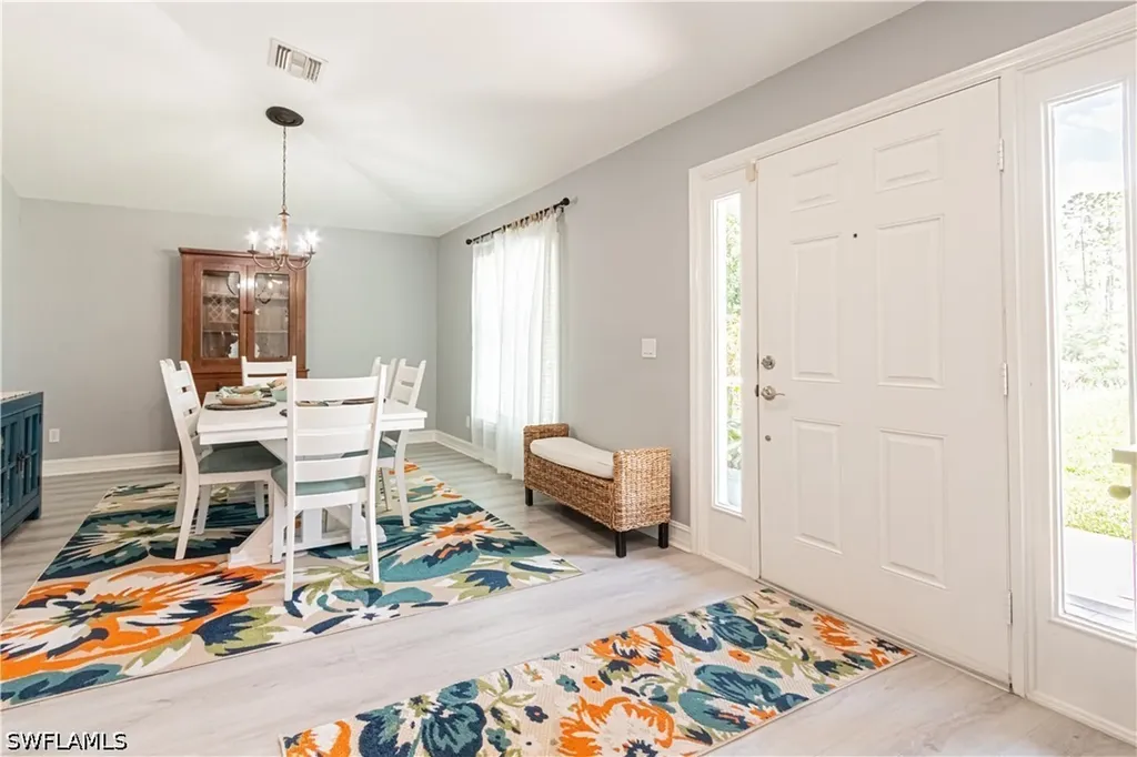 6685 Everglades Boulevard N Naples FL 34120