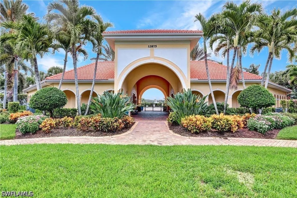 12867 Carrington Circle Naples FL 34105