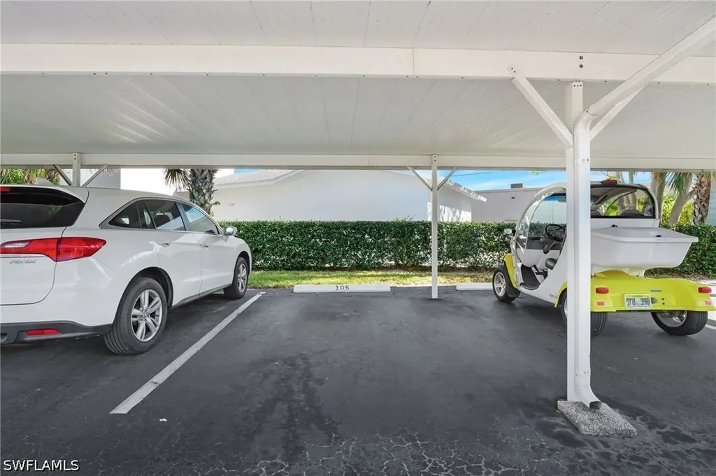 750 Mooring Line Drive Naples FL 34102