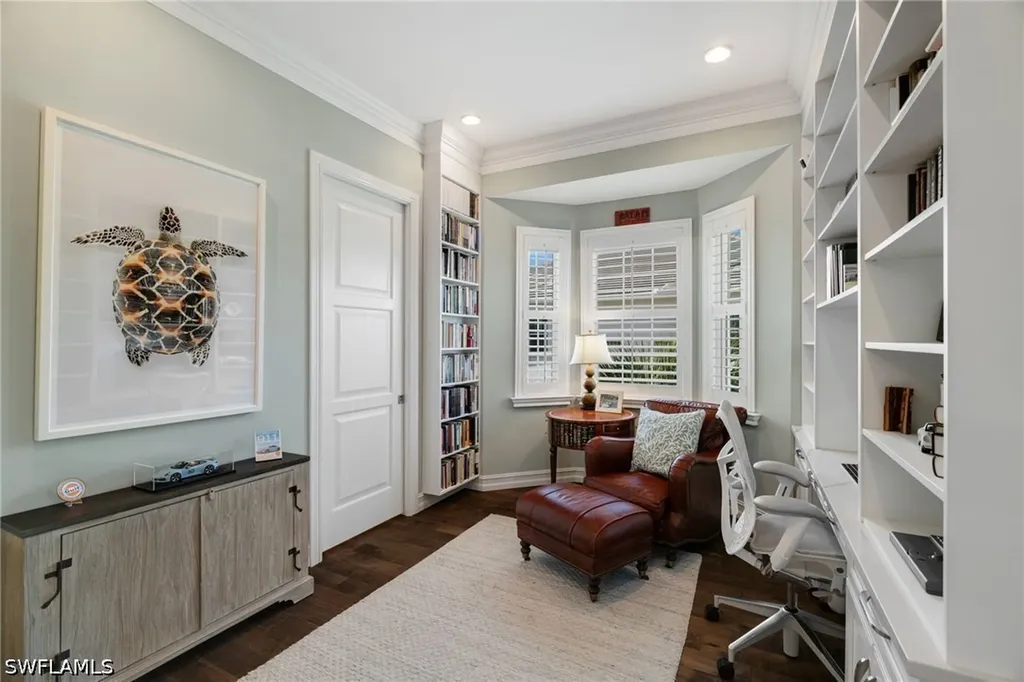 710 Bentwater Circle Naples FL 34108