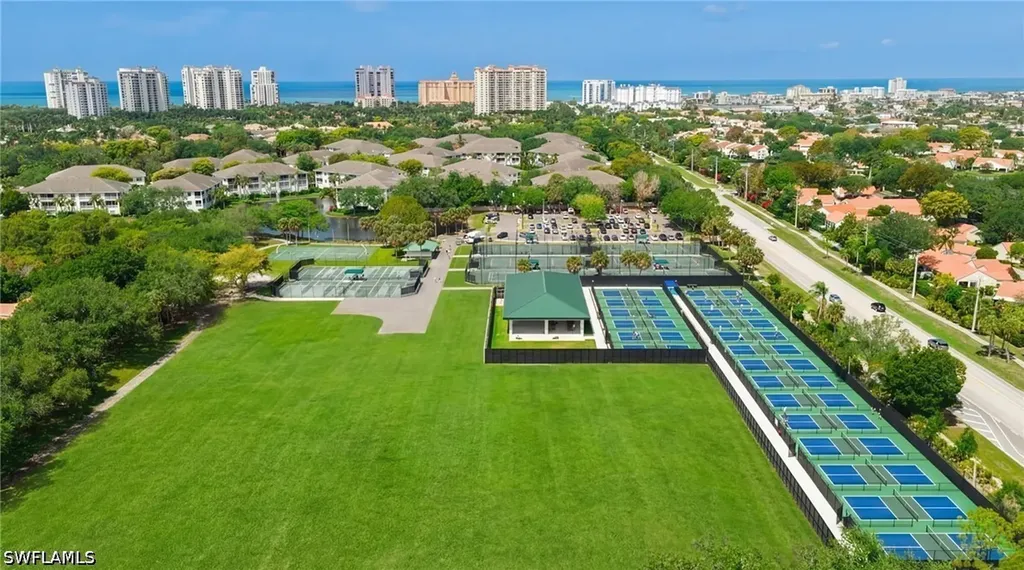 710 Bentwater Circle Naples FL 34108