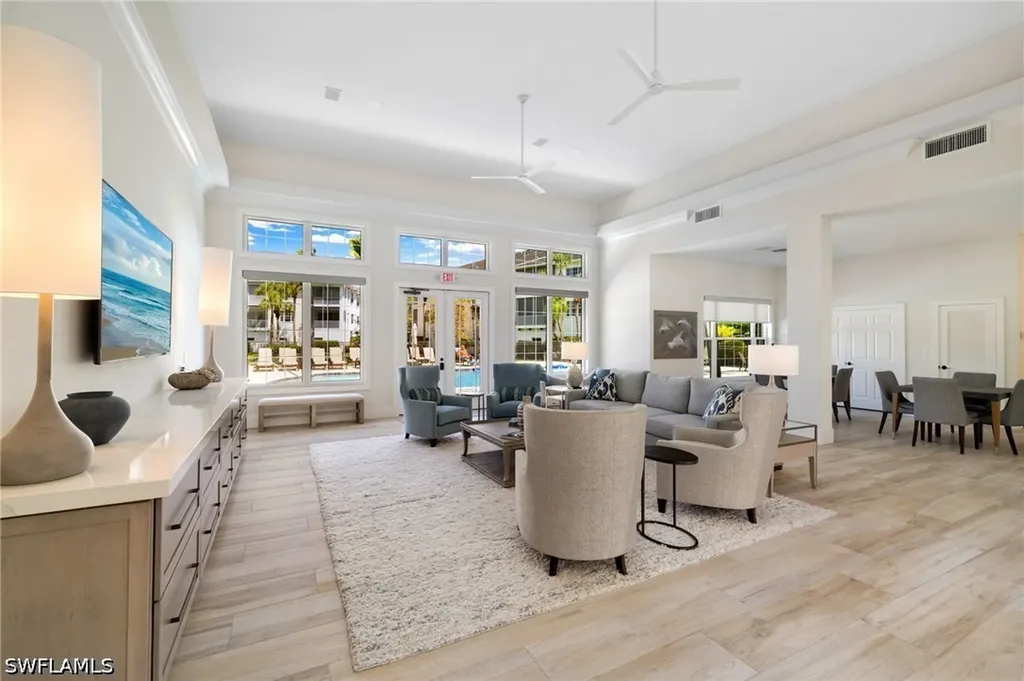 710 Bentwater Circle Naples FL 34108