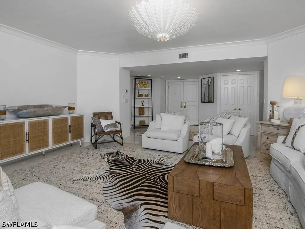 4021 Gulf Shore Boulevard N Naples FL 34103