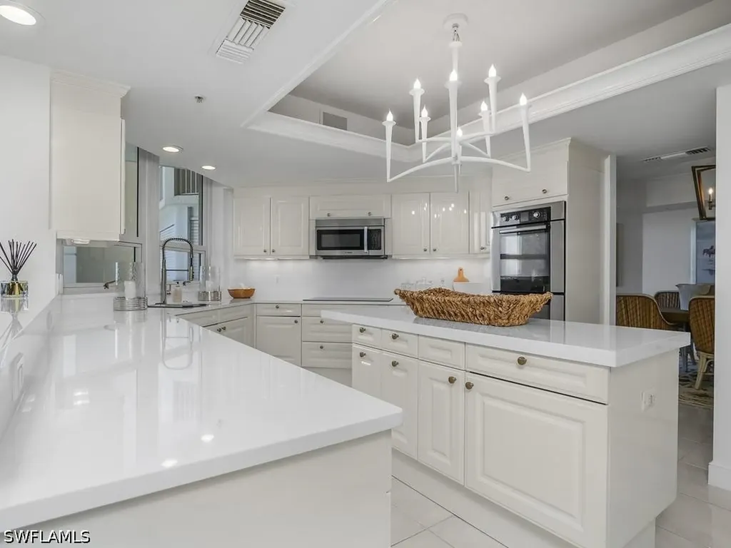 4021 Gulf Shore Boulevard N Naples FL 34103