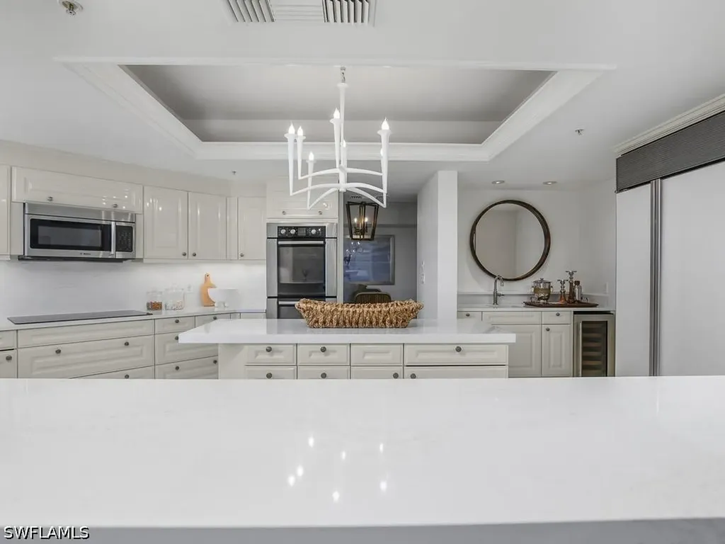4021 Gulf Shore Boulevard N Naples FL 34103