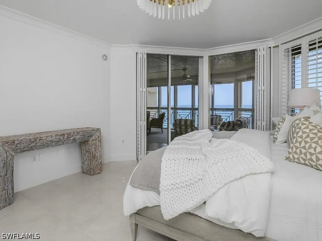4021 Gulf Shore Boulevard N Naples FL 34103