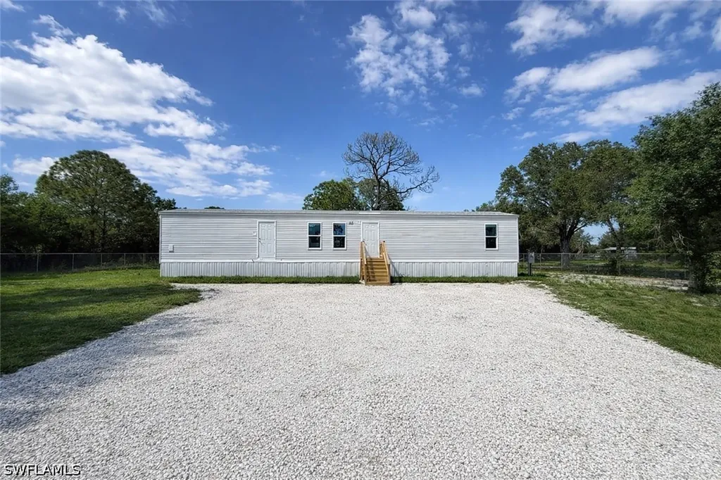 163 Avenida Del Sur Clewiston FL 33440