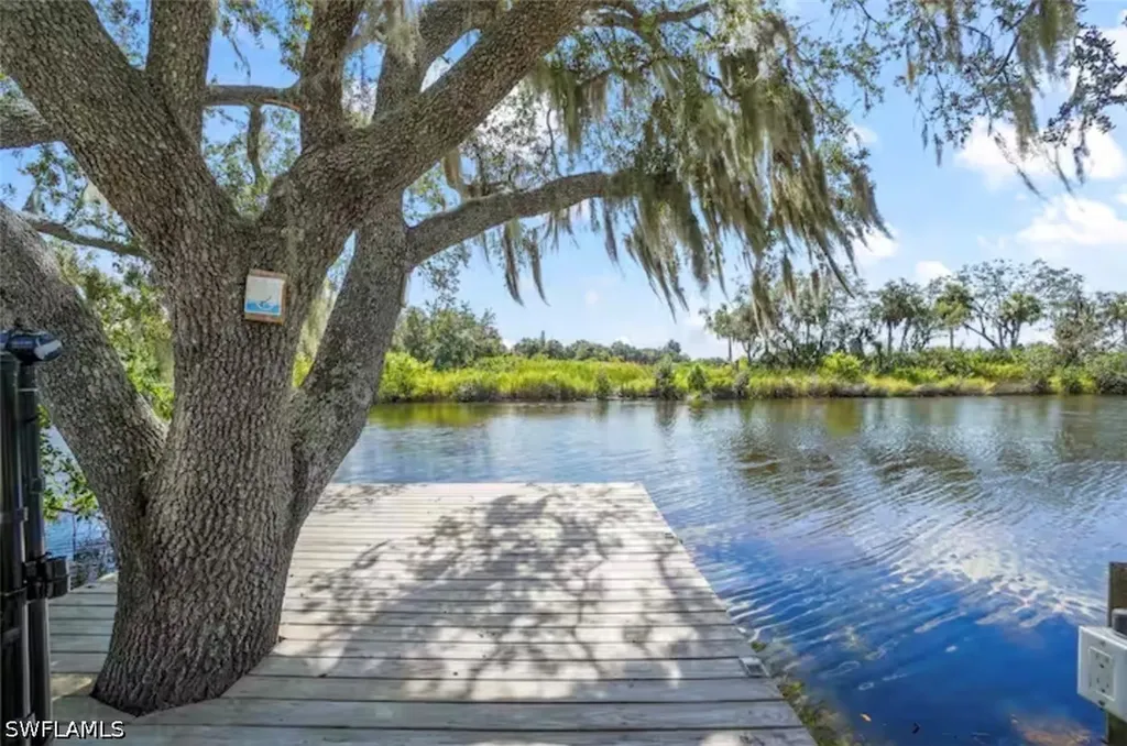 10825 Twin Palms Ranch Road Gibsonton FL 33534