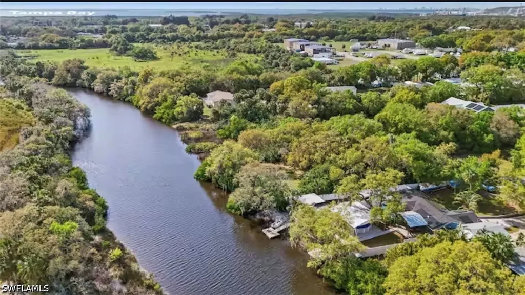 10825 Twin Palms Ranch Road Gibsonton FL 33534