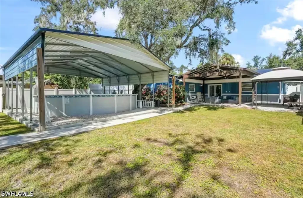 10825 Twin Palms Ranch Road Gibsonton FL 33534