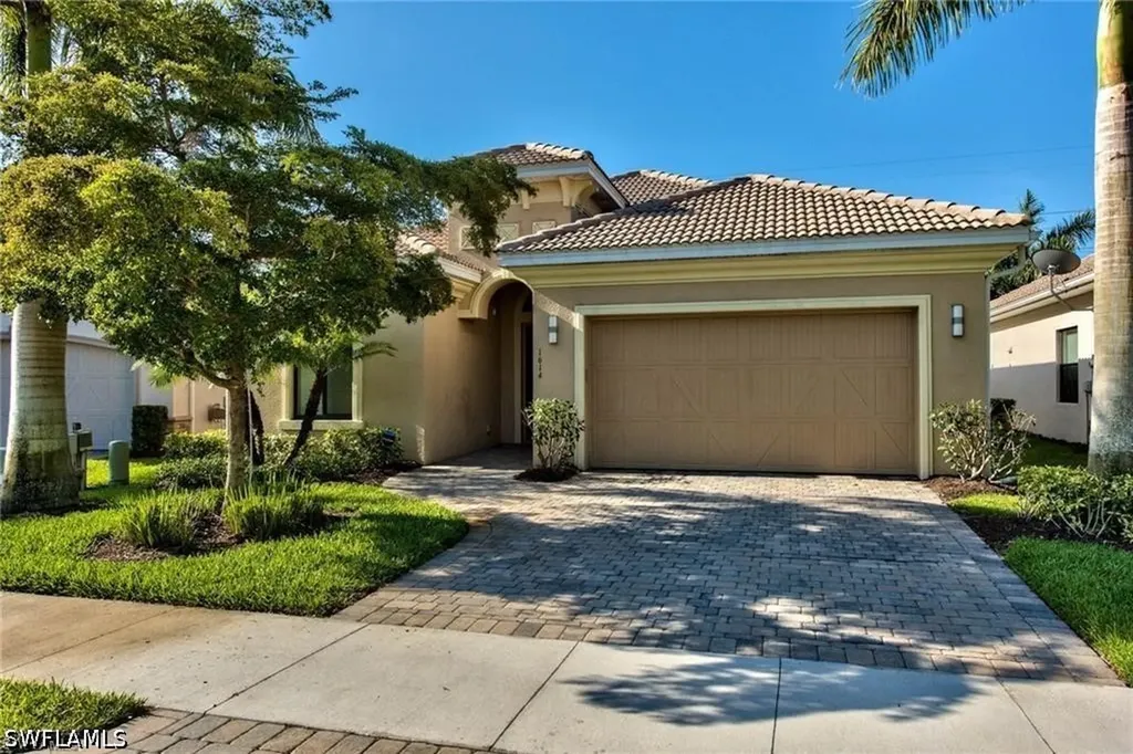 1614 Serrano Circle Naples FL 34105