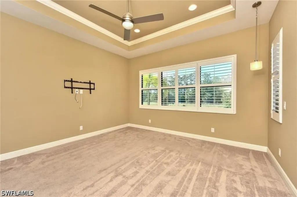 1614 Serrano Circle Naples FL 34105