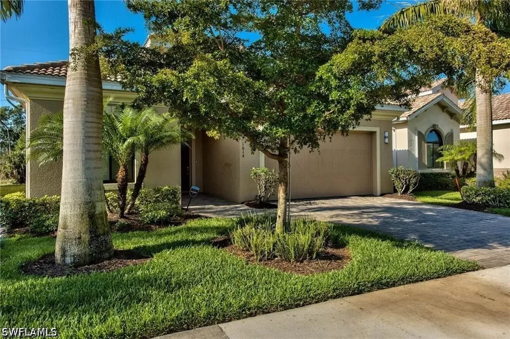 1614 Serrano Circle Naples FL 34105