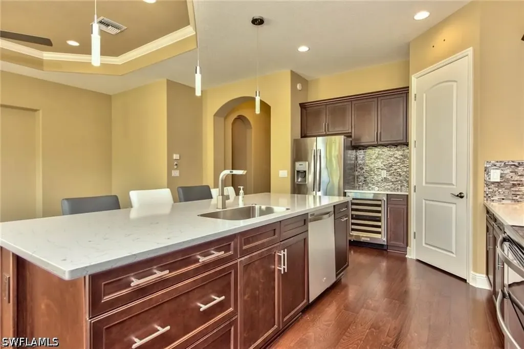 1614 Serrano Circle Naples FL 34105