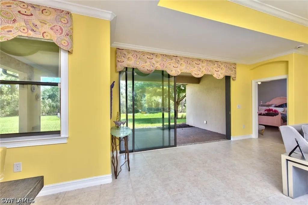 7815 Bucks Run Drive Naples FL 34120