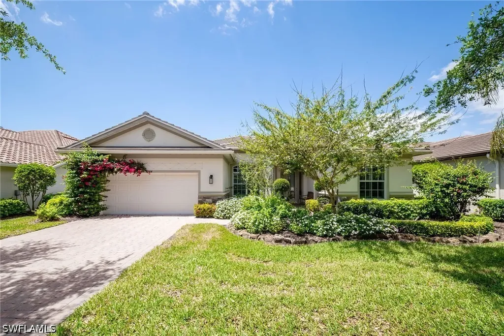 8844 Mustang Island Circle Naples FL 34113