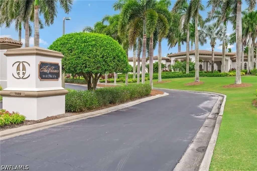 8844 Mustang Island Circle Naples FL 34113
