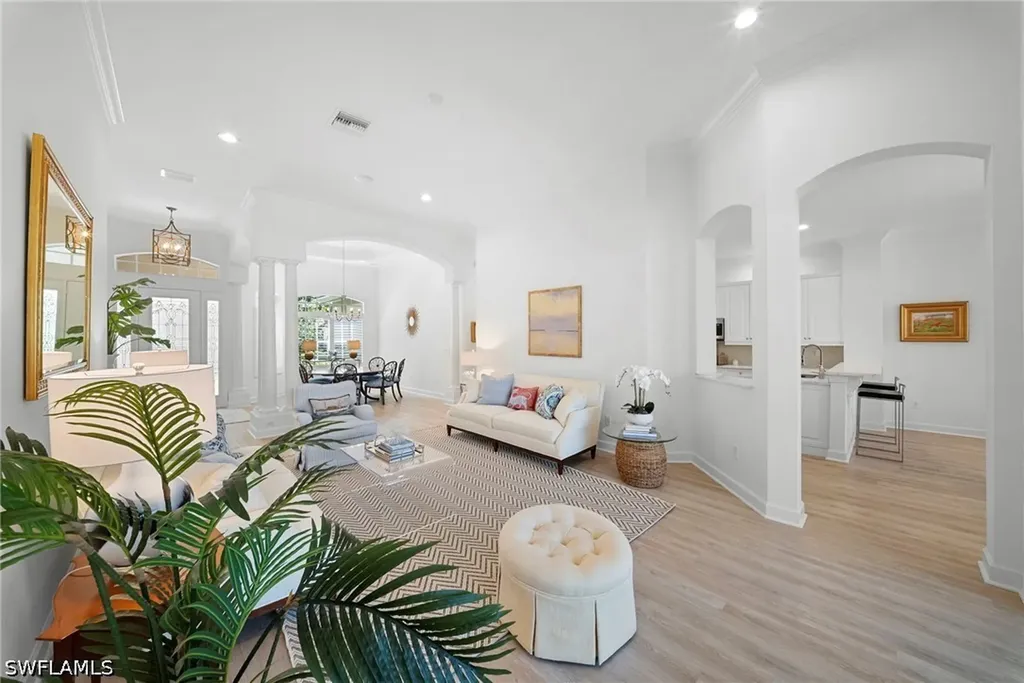 8844 Mustang Island Circle Naples FL 34113