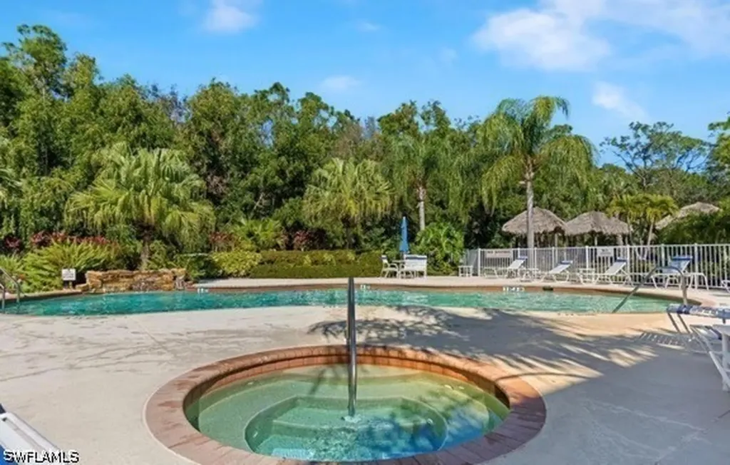 9175 Celeste Drive Naples FL 34113