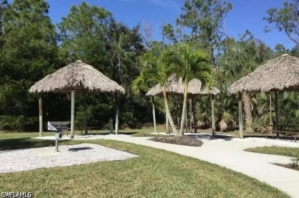 9175 Celeste Drive Naples FL 34113