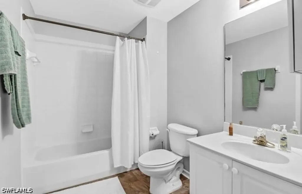 9175 Celeste Drive Naples FL 34113