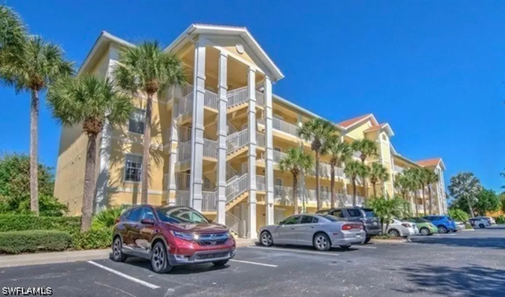 9175 Celeste Drive Naples FL 34113