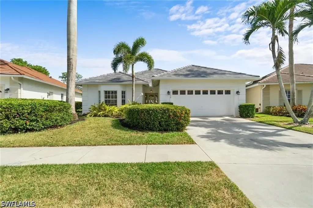 7112 Falcons Glen Boulevard Naples FL 34113