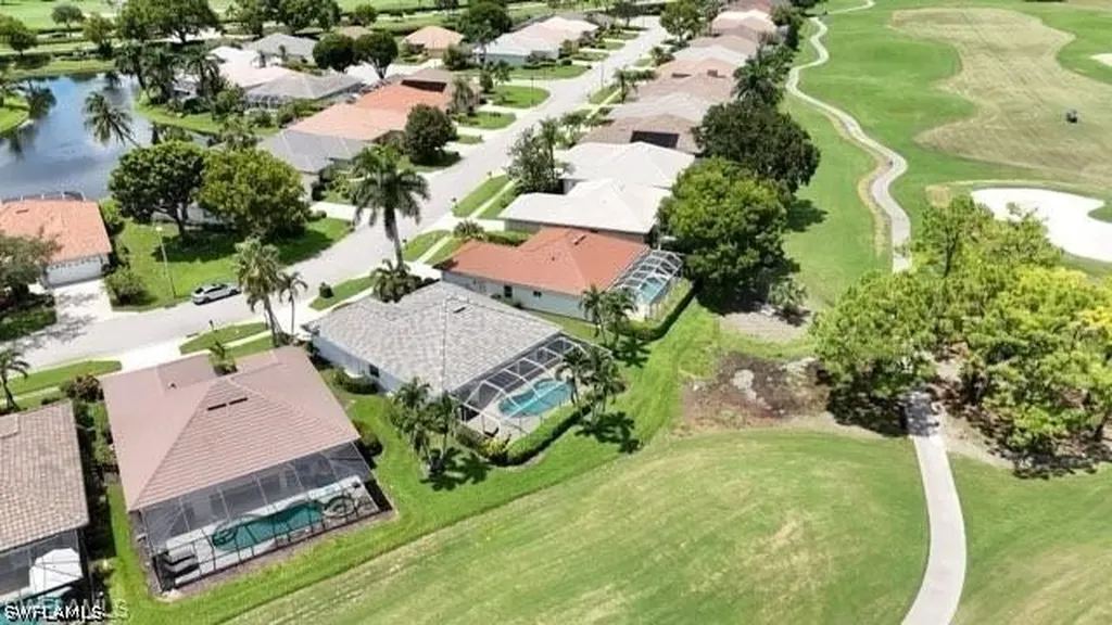 7112 Falcons Glen Boulevard Naples FL 34113