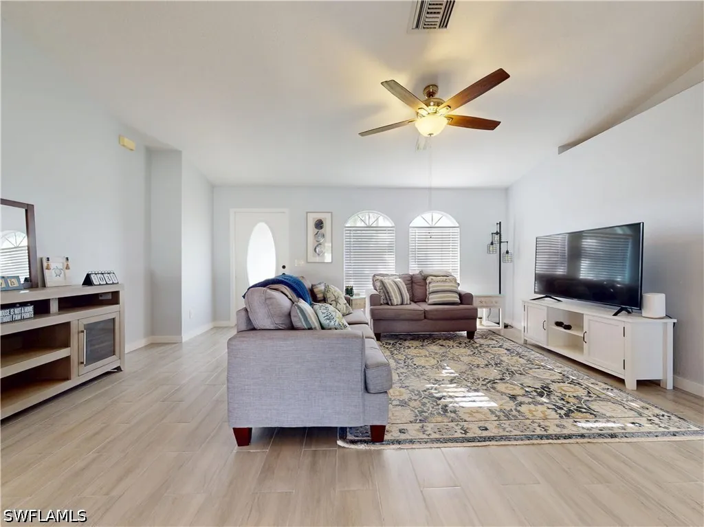 43 NE 13th Avenue Cape Coral FL 33909