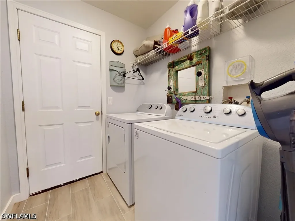 43 NE 13th Avenue Cape Coral FL 33909