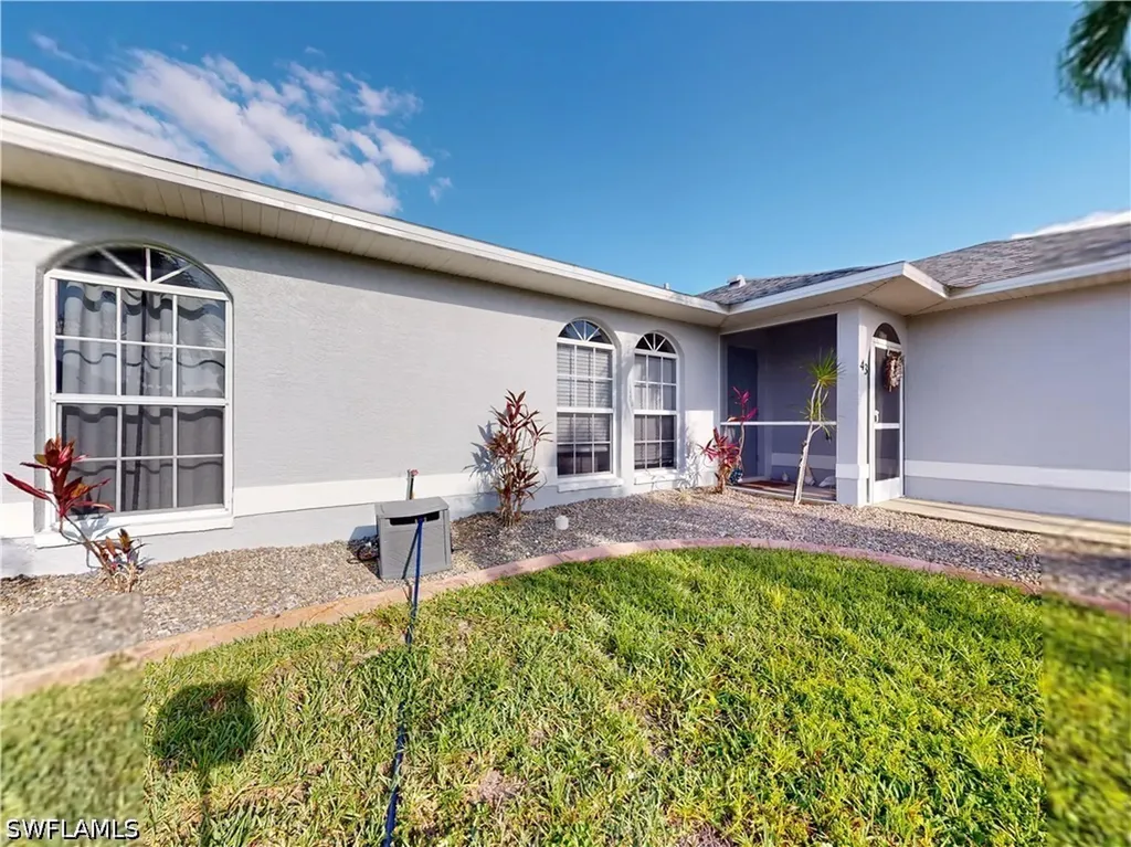 43 NE 13th Avenue Cape Coral FL 33909