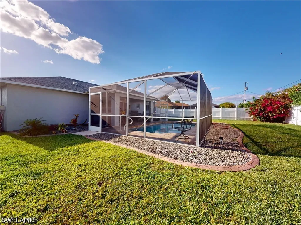 43 NE 13th Avenue Cape Coral FL 33909