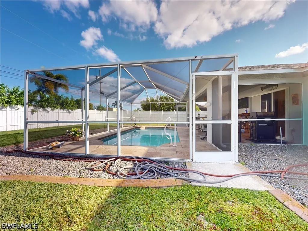 43 NE 13th Avenue Cape Coral FL 33909