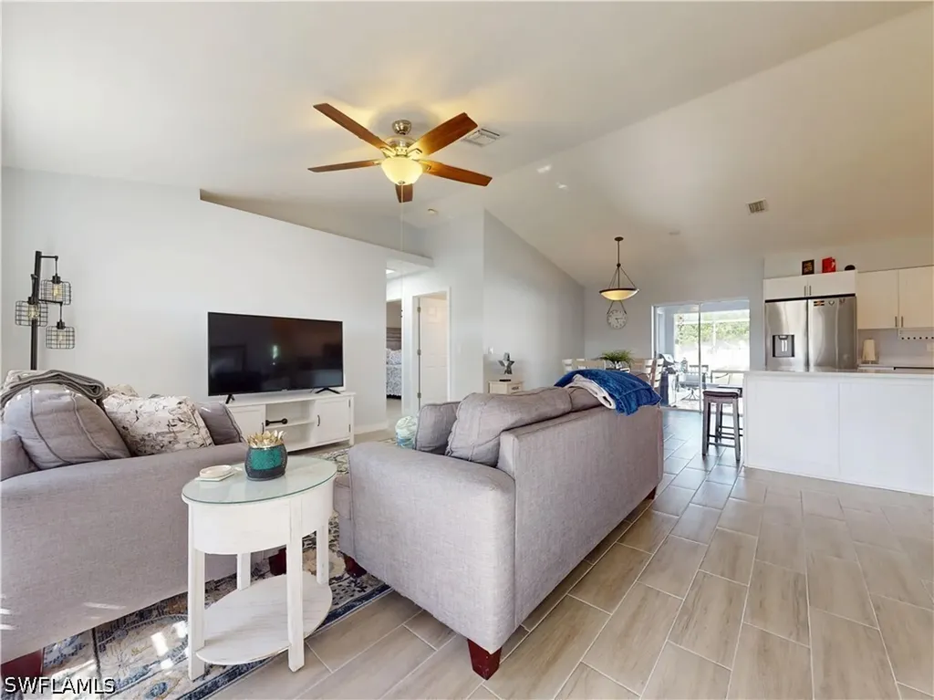 43 NE 13th Avenue Cape Coral FL 33909